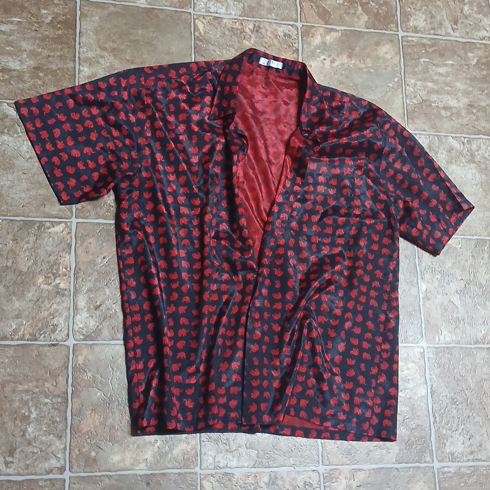 GUC Thai Silk Men's Black w/ Red Elephant Patterned Shirt size XL BEAUTIFUL!!